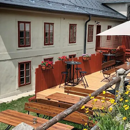 Mestansky Dum - Kulturni Pamatka Mlynska 119 Guest house *