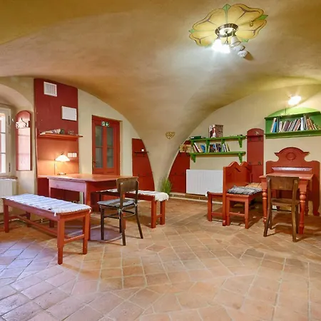 Mestansky Dum - Kulturni Pamatka Mlynska 119 Guest house Jindrichuv Hradec